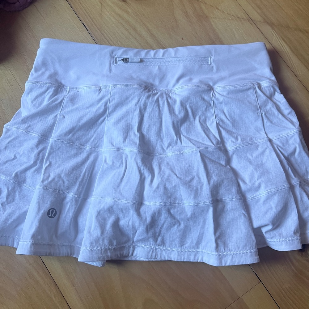 Lululemon pace rival skirt